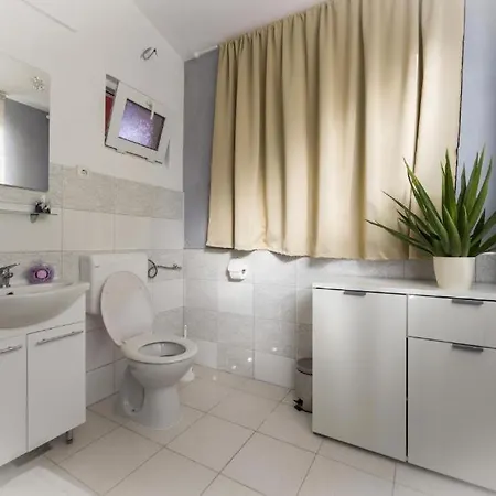 Palma Apartman-sali, Dugi Otok Apartman *